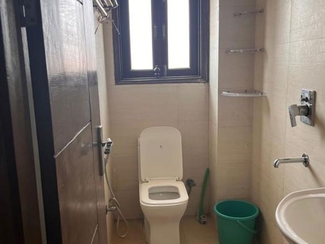 Property for rent in Deri