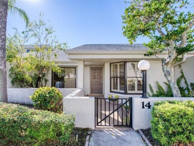 Condo for sale in South Pasadena, California