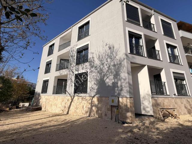 Kuşadasi, Aydin içerisinde satılık mülk