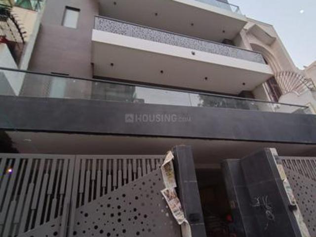 Land for sale in West Delhi, Deri