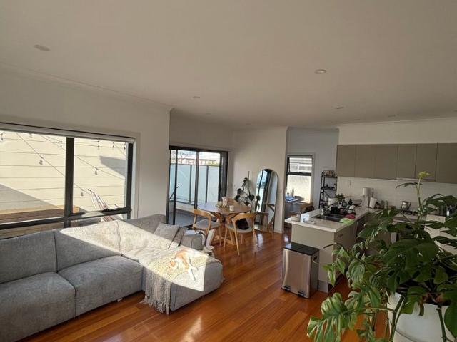Room for rent in Camerons Creek, Victoria