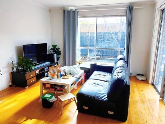 Room for rent in Pascoe Vale, Melbourne
