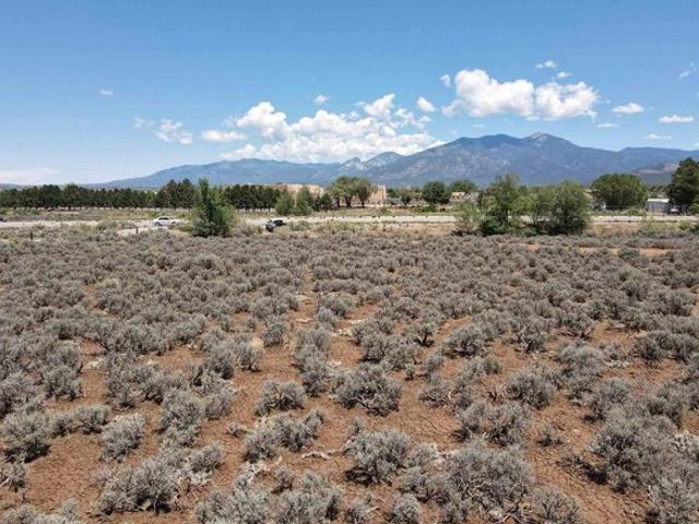 Land for sale in El Prado, New Mexico