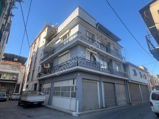Karabağlar, İzmir içerisinde satılık Villa