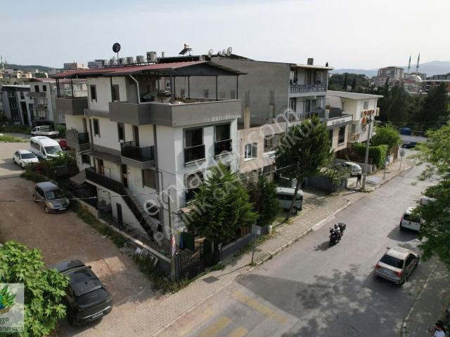 Buca, İzmir içerisinde satılık Villa