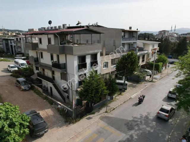 Buca, İzmir içerisinde satılık Villa