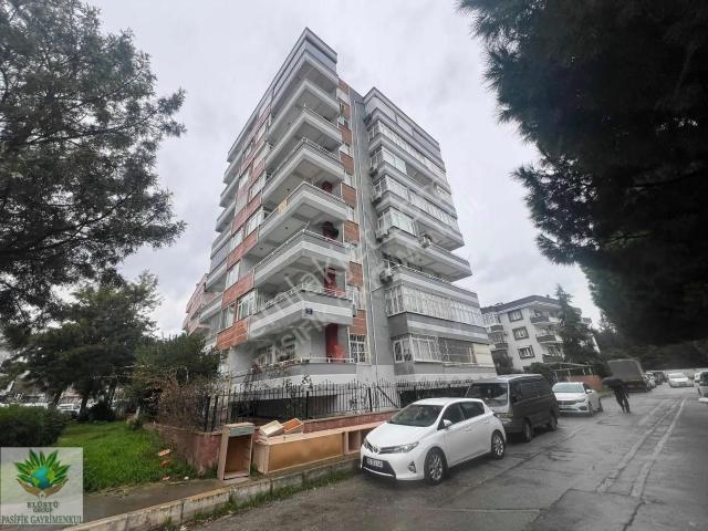 Gaziemir, İzmir içerisinde satılık mülk