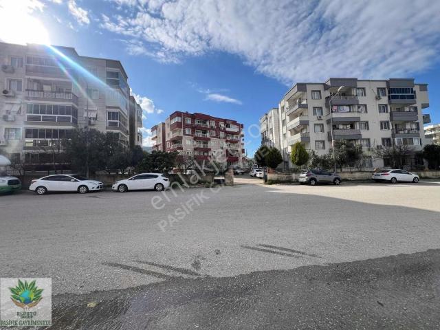 Gaziemir, İzmir içerisinde kiralık mülk