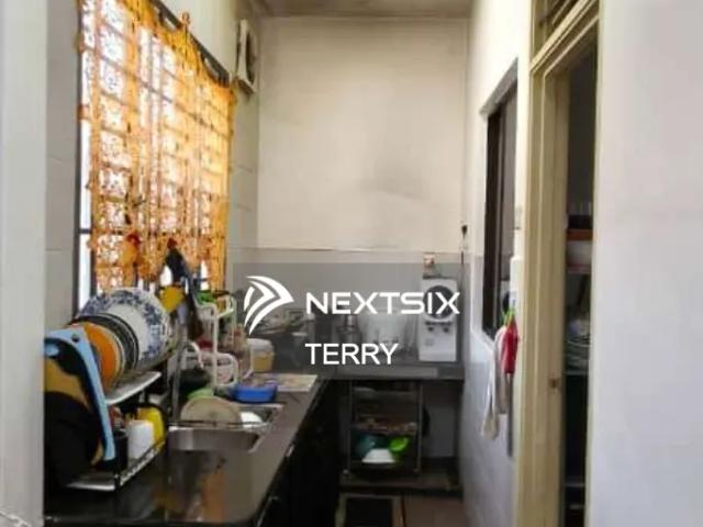 Warehouse for sale in Johor