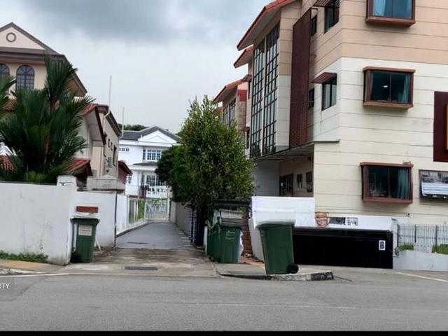 Detached House for sale