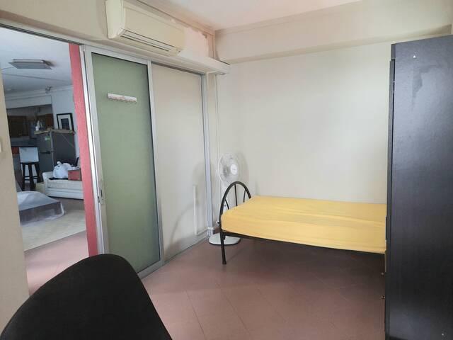 Room for rent
