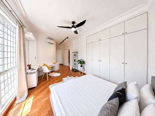 Room for rent