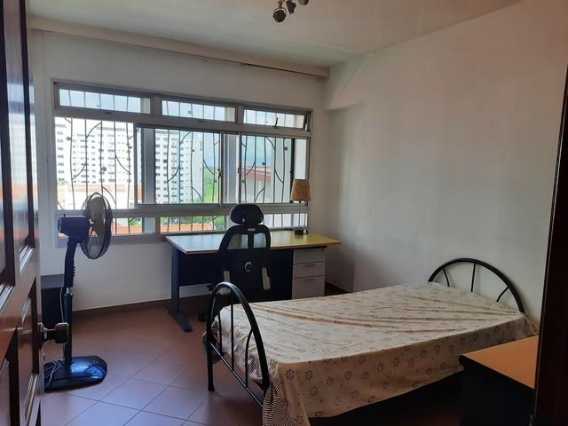 Room for rent in Pasir Ris Drive, Singapore