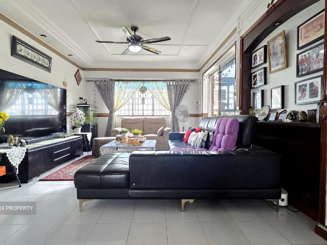 Detached House for sale