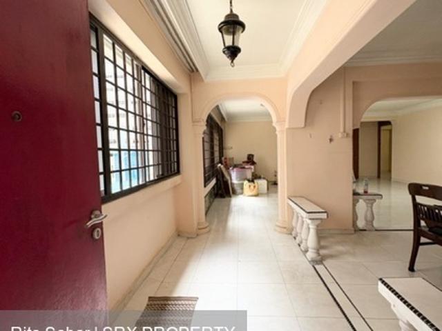 Detached House for sale