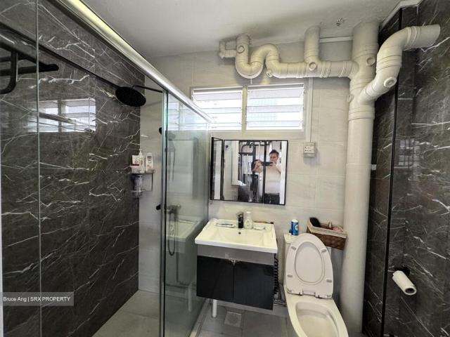 HDB House for sale in Pasir Ris