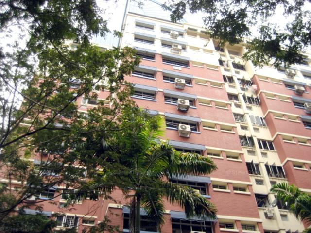 HDB House for sale in Pasir Ris