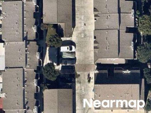 Condo for sale in Paramount