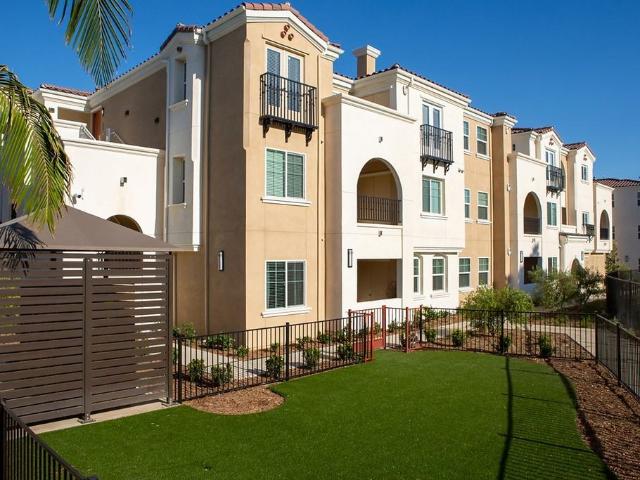Apartment for rent in Vista, California