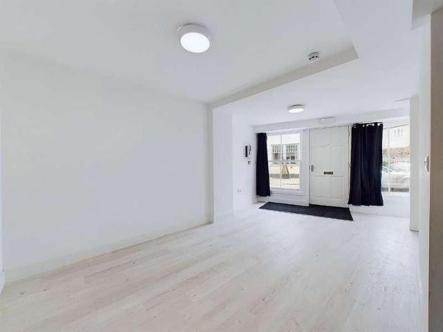 Apartment for rent in Westbury on Trym, Bristol