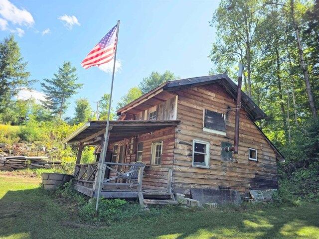 House for sale in Lyndon