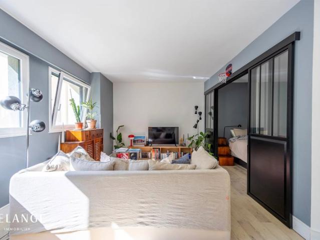 Appartement vente à Paris, Île-de-France