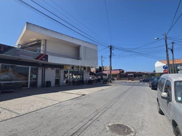Loja venda em Quinta da Primavera, Almada