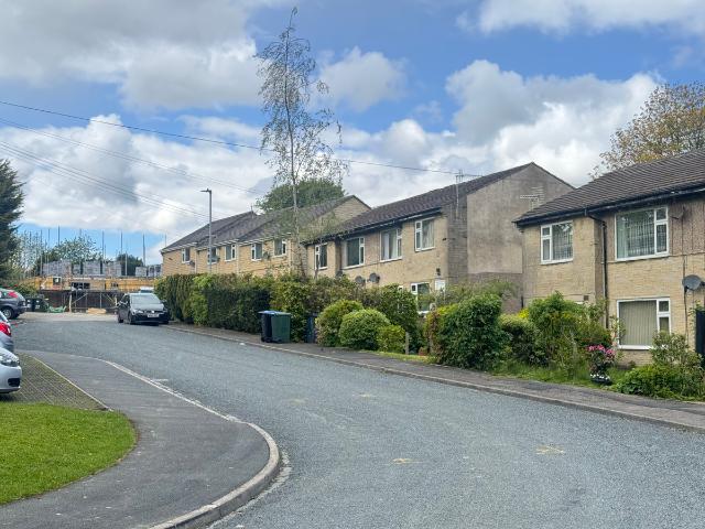 Apartment for rent in Broad Folds, Bradford