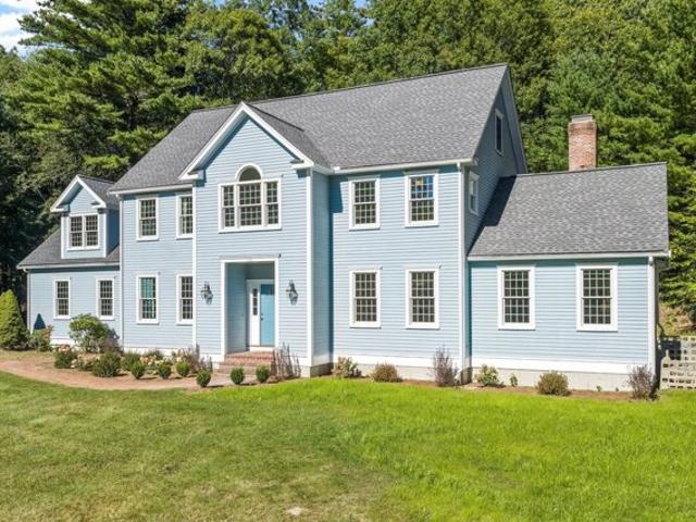 House for sale in Boxborough, Middlesex County