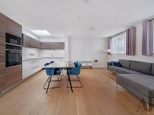 Apartment for rent in Clapham Junction, Greater London