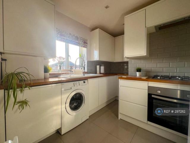 Apartment for rent in Patchway