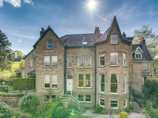 House for sale in Harrogate, North Yorkshire
