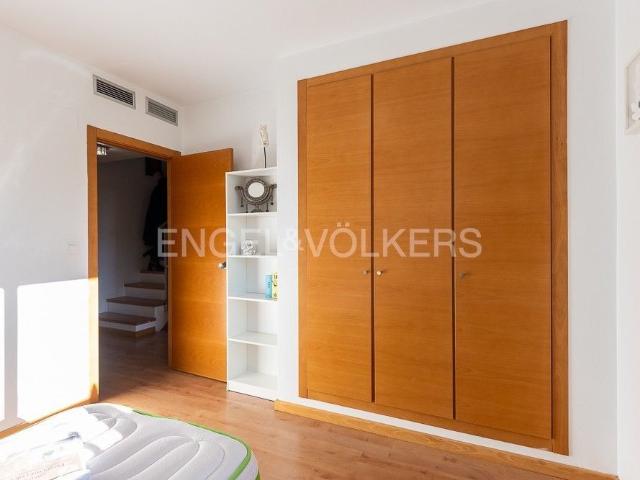Casa en alquiler en Paterna, Alborgí