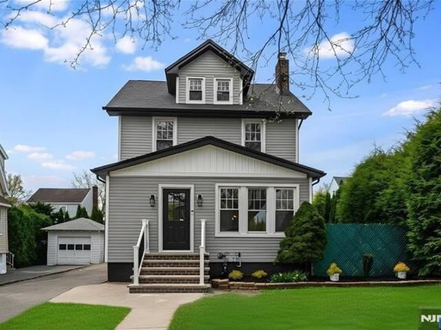 House for sale in Hasbrouck Heights, New Jersey