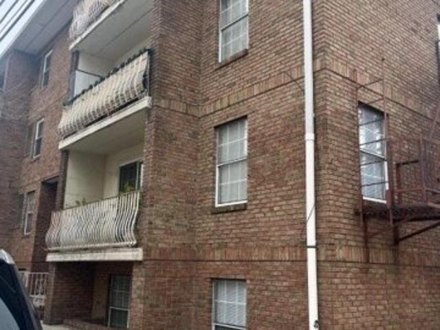 Condo for sale in Newark Condo for sale in Newark