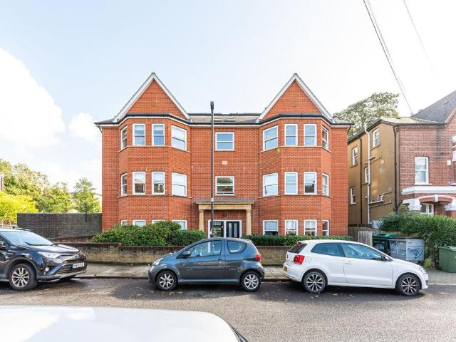 Apartment for rent in Streatham, Greater London