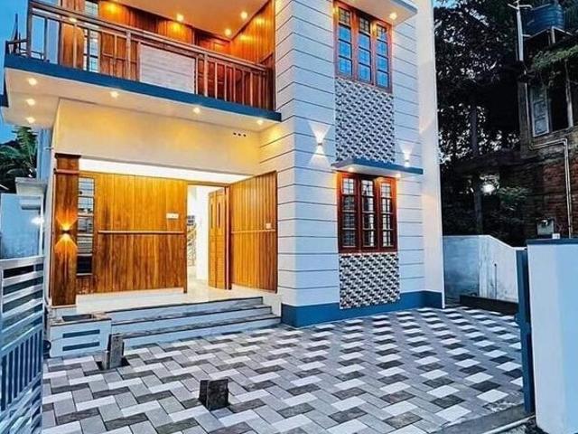 Villa for sale in Palakkad, Kerala