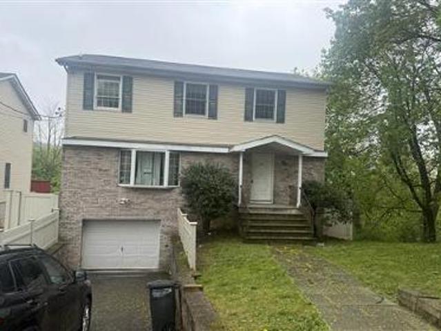 House for sale in Yonkers House for sale in Yonkers