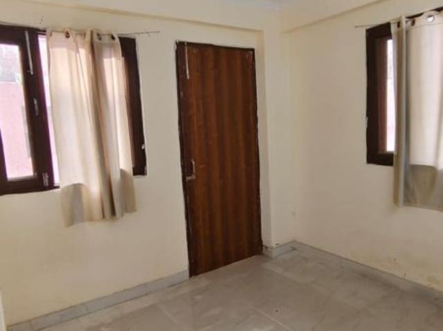 Property for rent in Deri
