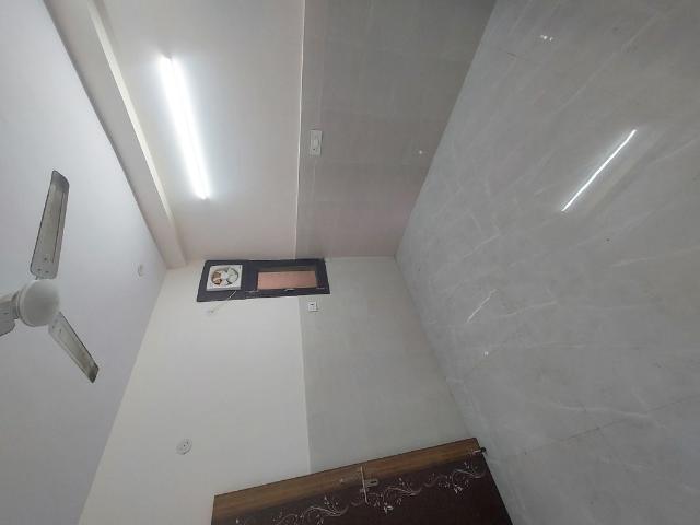Property for rent in Deri