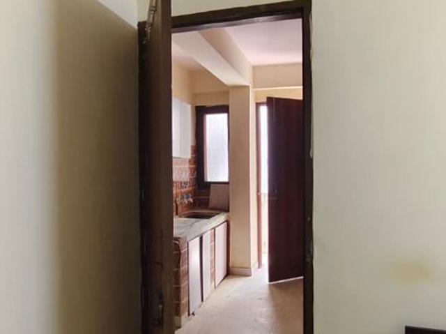 Property for rent in Deri