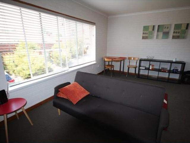 Apartment for rent in Sandy Bay Shopping Area, Hobart