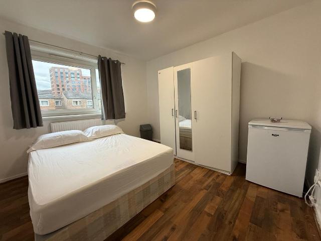 Room for rent in Bromley-by-Bow, Bow