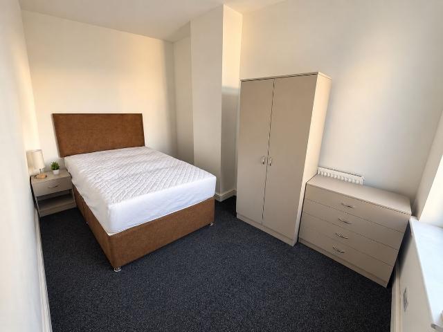 Room for rent in Wellow, Grimsby