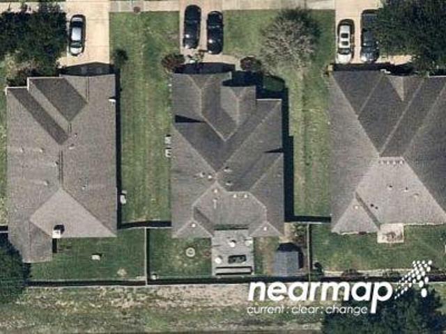 House for sale in Pearland