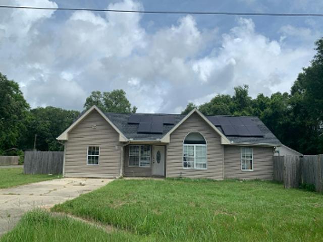 House for sale in Milton, Florida