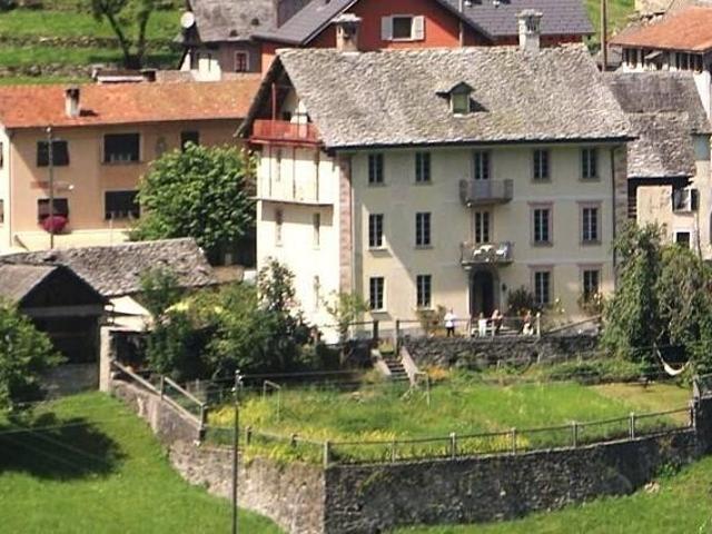 Haus kaufen in Niva, Vallemaggia, Tessin