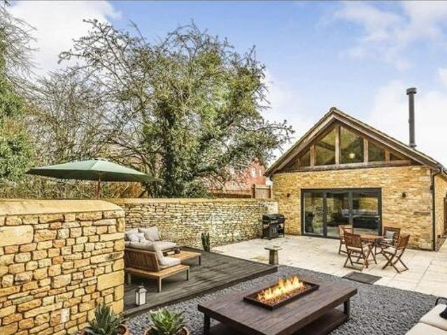 House for sale in Chippenham, Wiltshire