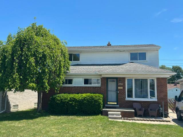 House for sale in Roseville, Michigan