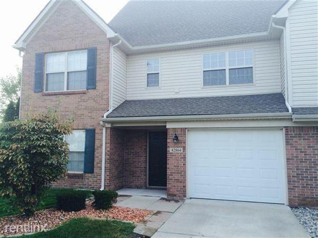 Condo for rent in Taylor